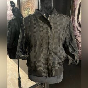 🖤🖤LIKE NEW ZARA SUPER CUTE BLACK SHEER ZIP UP SHIRT SZ L🖤🖤